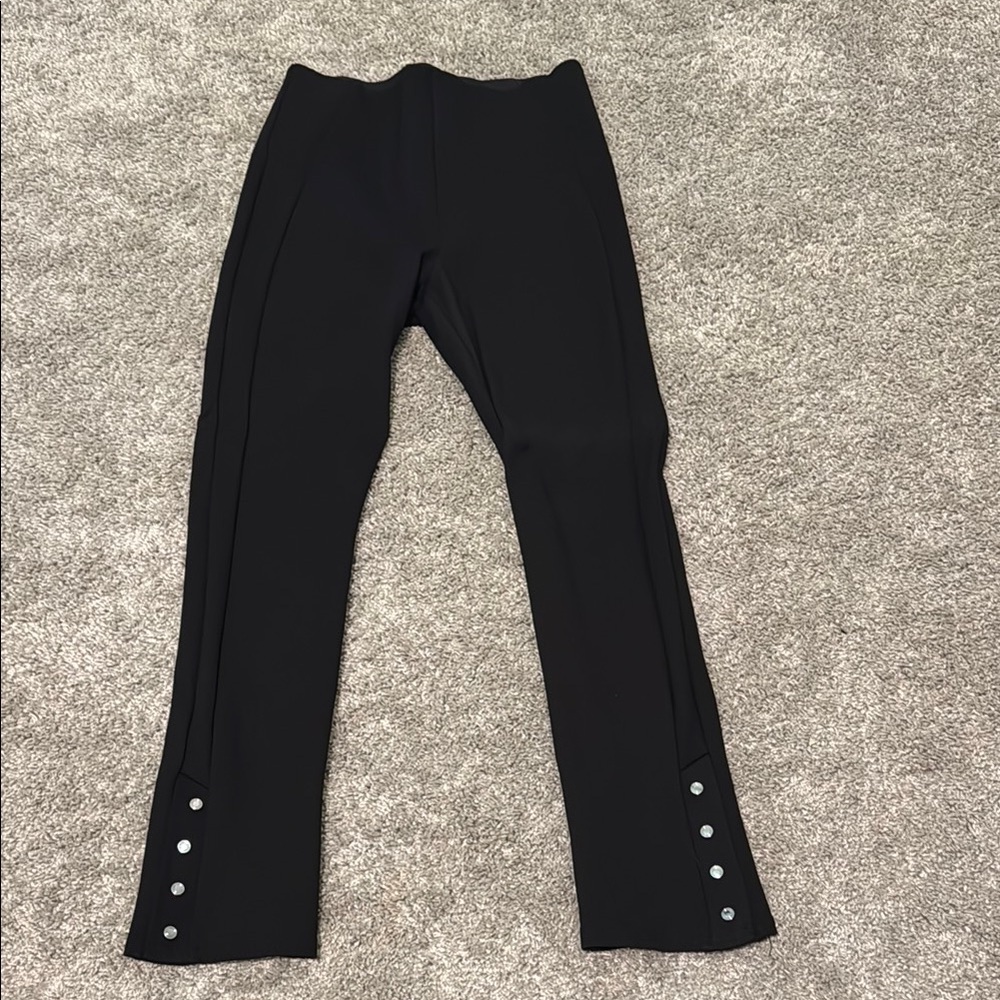 Investments Black Slim Factor Leggings